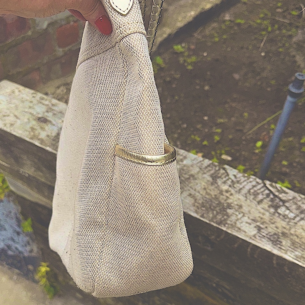 GUC Burberry Blue Label Beige with gold trim Canvas Shoulder bag, pink interior - Picture 11 of 16